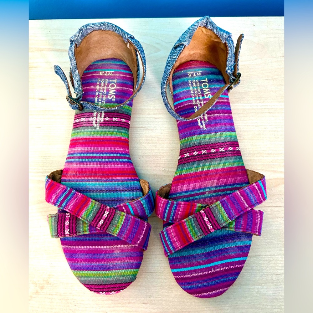 TOMS Canvas Multi-Color Ankle-Strap Flat Sandals, Size 7.5